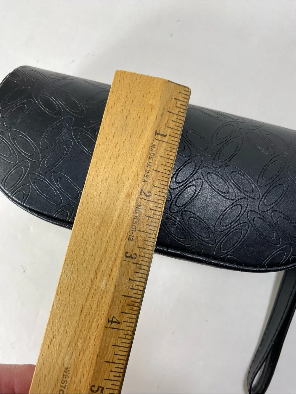 Oakley Black Embossed Logo Zipper Sunglasses Case